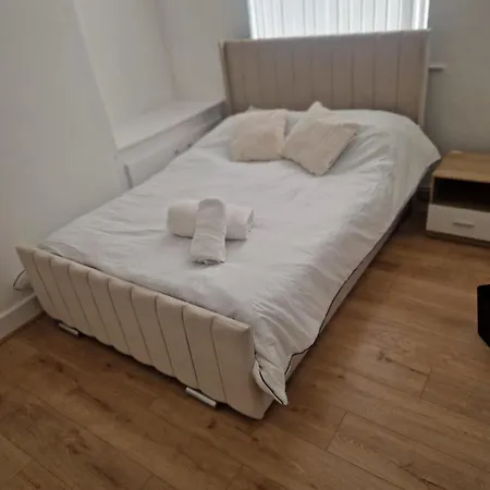 Apartamento 3br House In Peaceful Residential Area In