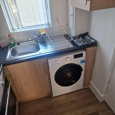 3br House In Peaceful Residential Area In Barrow-in-Furness